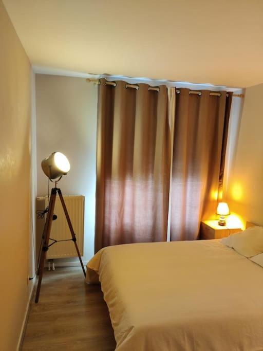 App 5 Pers, Parking, 3Mn Rer A, 40 Mn Du Centre De Paris, Cergy Le Haut Exterior foto