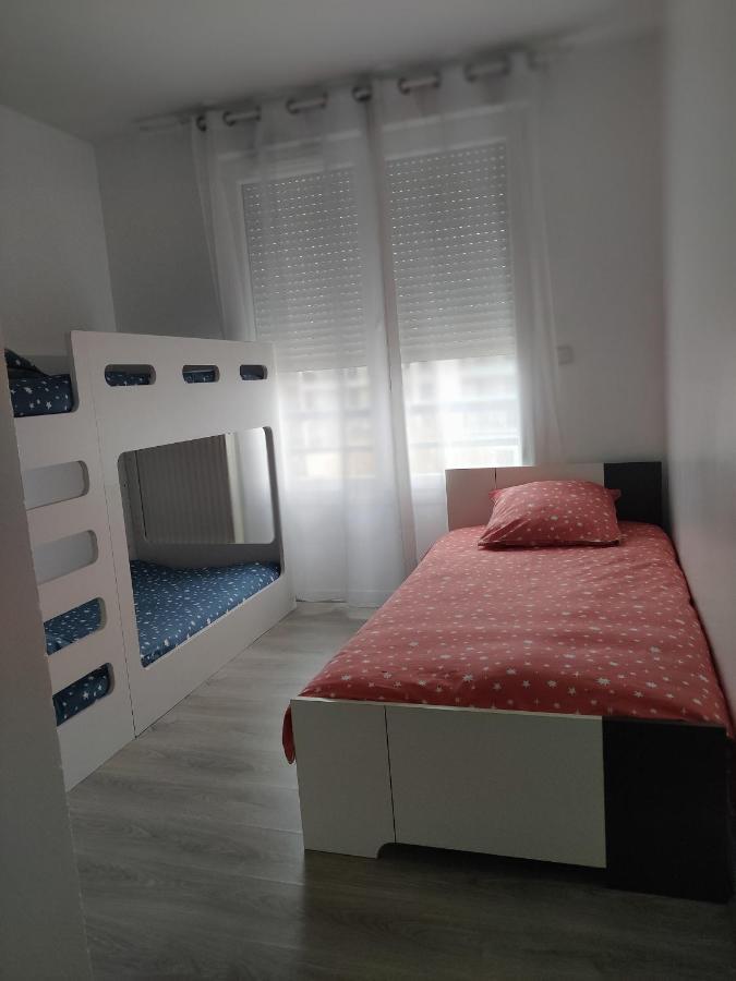 App 5 Pers, Parking, 3Mn Rer A, 40 Mn Du Centre De Paris, Cergy Le Haut Exterior foto